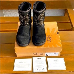 UGG W Adelaide Black 7